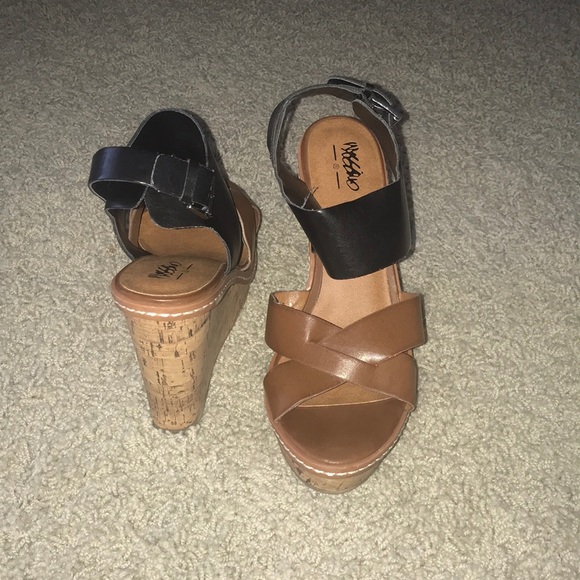 Target two toned wedges - Picture 2 of 2